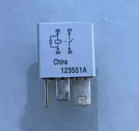 13351610 1PC GM 4 PIN RELAY General Relays #3