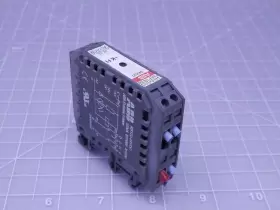 1SNA610059R1500 ABB Din Rail Interface Relay Module #2