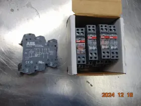 1SNA645012R2500 ABB Interface Relay
