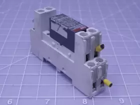 CR-P024DC2 ABB Pluggable Interface Relay Base Pss #2