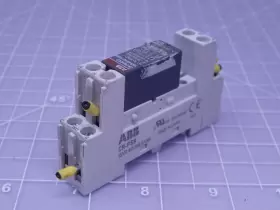 CR-P024DC2 ABB Pluggable Interface Relay Base Pss #3