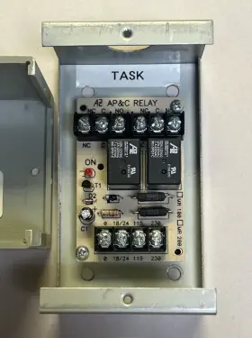 MR-201-C AIR PRODUCTS CONTROLS Voltage Control Relay #2