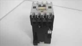 100-A24NZ ALLEN BRADLEY Contactor #2