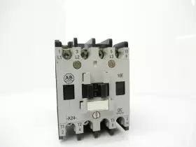 100-A24NZ24-3 ALLEN BRADLEY Contactor #2