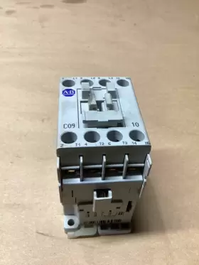 100-C09 ALLEN BRADLEY Contactor