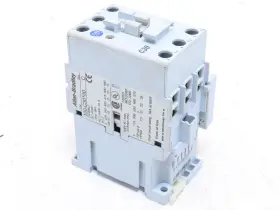 100-C30D00 ALLEN BRADLEY Coil Amp Contactor