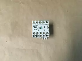 100-M05N ALLEN BRADLEY Contactor Vac Kb
