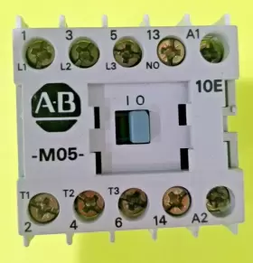 100-MO5N ALLEN-BRADLEY Mini Contactor Coil
