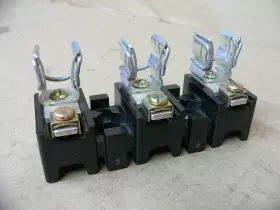 1491-N126 ALLEN BRADLEY Fuse Block