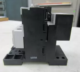 193-A1D1 ALLEN-BRADLEY Overload Relay Panel Mount Adapter #3
