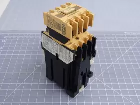 195-FA40 ALLEN BRADLEY Control Relay Contac