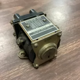 200-G200Z1 ALLEN-BRADLEY Bulletin Pilot #2