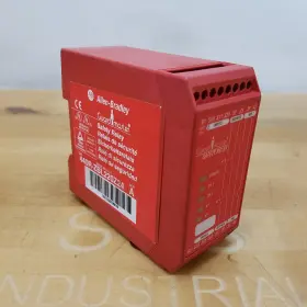 400R-ZBL220Z24-A ALLEN BRADLEY Guardmaster Safety Relay