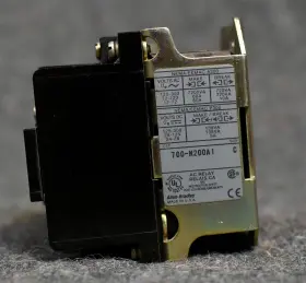 523-EEBK-MAA-0525 ALLEN-BRADLEY Ac Relay #2