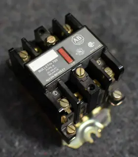 523-EEBK-MAA-0525 ALLEN-BRADLEY Ac Relay