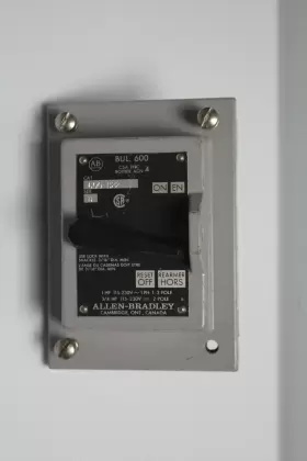 600-N22 ALLEN-BRADLEY Manual Starter Switch