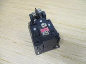 700-BR-20 ALLEN BRADLEY Control Relay