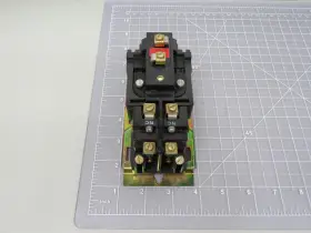 700-BR020 ALLEN-BRADLEY Pilot Control Relat #2