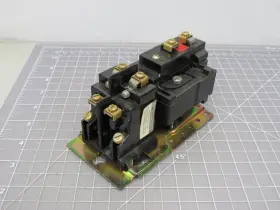 700-BR020 ALLEN-BRADLEY Pilot Control Relat