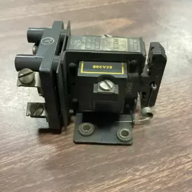 700-C110A4 ALLEN-BRADLEY Relay #3