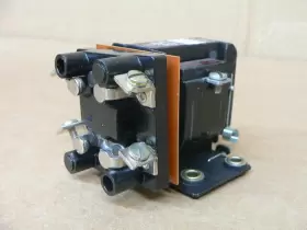 700-C200 ALLEN BRADLEY Control Relay #2
