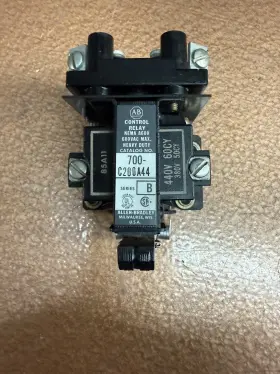 700-C200A44 ALLEN-BRADLEY Box