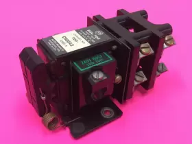 700-C400A2 ALLEN-BRADLEY Control Relay #2