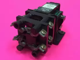 700-C400A2 ALLEN-BRADLEY Control Relay #3