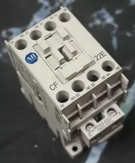 700-CF220A ALLEN-BRADLEY Relay Contact