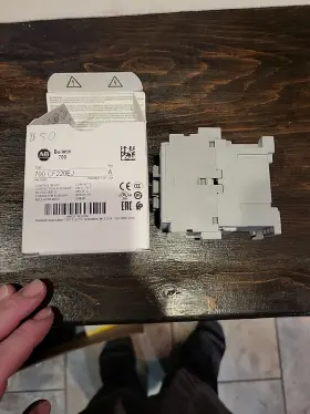 700-CF220EJ ALLEN-BRADLEY Relay Control #3