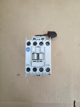 700-CFB220D ALLEN-BRADLEY Relay Control Vdc