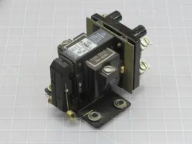 700-CL200A11 ALLEN BRADLEY Control Relay
