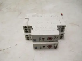 700-FEB1SU22 ALLEN-BRADLEY Box Timer
