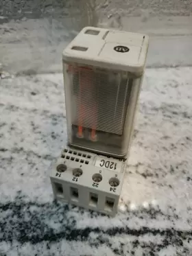 700-HA32712 ALLEN-BRADLEY Relay Coil Surge #2