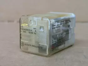700-HA32A12-4 ALLEN BRADLEY Cube Relay