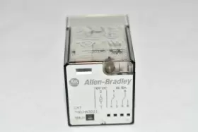 700-HA32Z1 ALLEN BRADLEY Gp Tube Base Relay Contact Amp