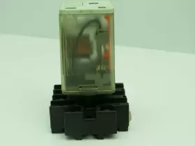 700-HA33A1-99-B ALLEN BRADLEY Relay Base #2