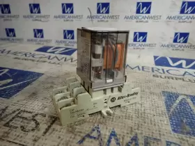 700-HB33A ALLEN-BRADLEY Relay Base