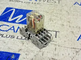 700-HC24Z24-1-4 ALLEN-BRADLEY Cube Relay Socket Base