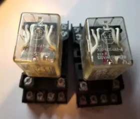 700-HC54A1-4 ALLEN-BRADLEY Relay Base