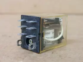 700-HF32Z24-1-4 ALLEN BRADLEY Relay #2