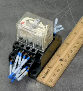 700-HF34Z24-4 ALLEN-BRADLEY Ab General Relay #2