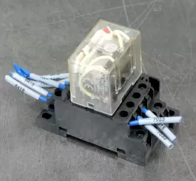 700-HF34Z24-4 ALLEN-BRADLEY Ab General Relay #3