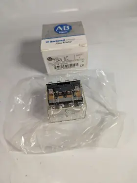 700-HF34Z48 ALLEN-BRADLEY Control Relay