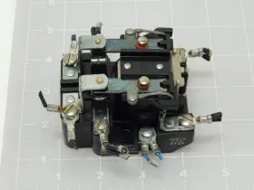 700-HG42Z24 ALLEN BRADLEY Power Relay