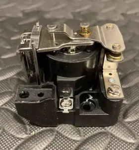 700-HG45Z48-6 ALLEN-BRADLEY Bulletin Control Relay