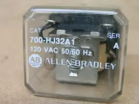 700-HJ32A1 ALLEN BRADLEY Relay #3