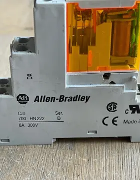 700-HK32A1-3-4 ALLEN-BRADLEY Relay Pin Socket Base #2