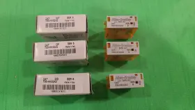 700-HK32A2 ALLEN-BRADLEY Relay Pin