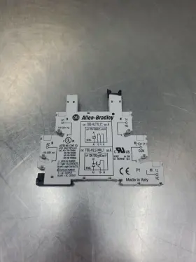 700-HLT1L1-A ALLEN-BRADLEY Base